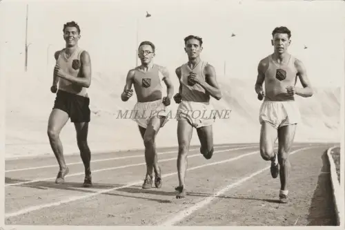 * SPORT - Rennen, Staffel - Meisterschaftsfinale, Team Tellini - Foto Garniere