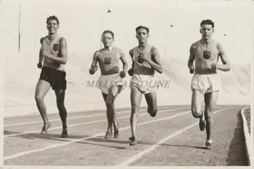 * SPORT - Rennen, Staffel - Meisterschaftsfinale, Team Tellini - Foto Garniere