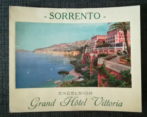 GRAND HOTEL VITTORIA - Sorrent - Touristenbroschüre mit Illustration und Karte