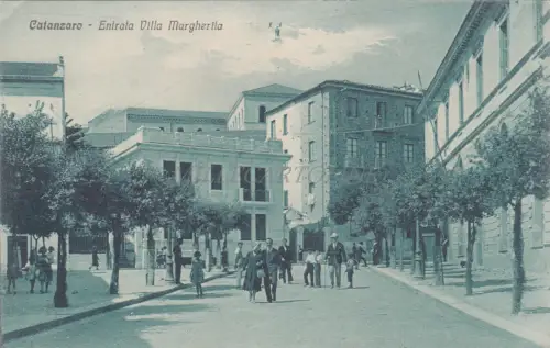 CATANZARO - Eingang Villa Margherita Ed.Asturi