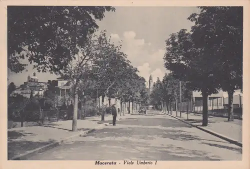 MACERATA - Viale Umberto I
