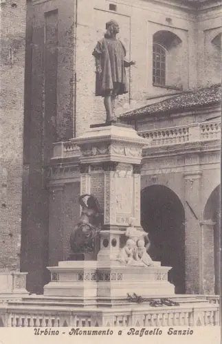 URBINO - Monumento a Raffaello Sanzio