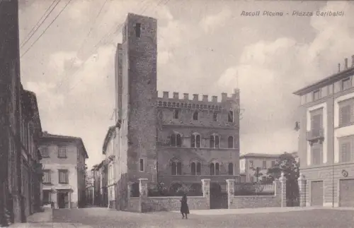 ASCOLI PICENO - Piazza Garibaldi