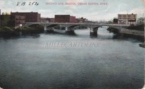 IOWA - Second Ave. Steg, Cedar Rapids