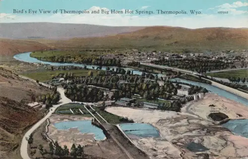 WYOMING - Vogelperspektive auf Big Horn Hot Springs, Thermopilis