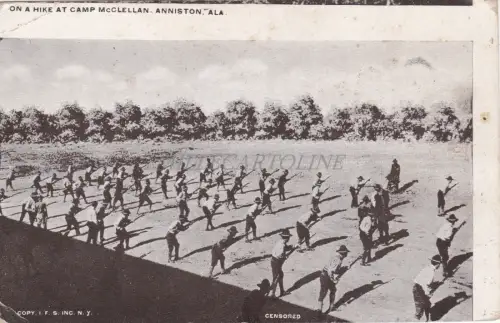 ALABAMA - Auf einer Wanderung im Camp McClellan, Anniston
