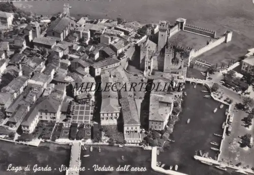 SIRMIONE: Blick aus dem Flugzeug