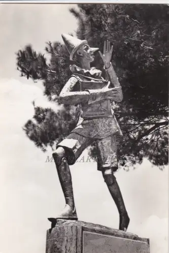 ANCONA: Denkmal für Pinocchio