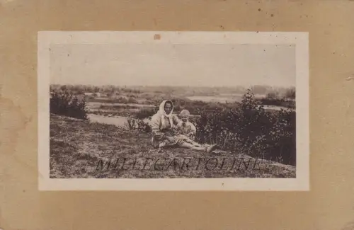 von FANO: Frau mit Kind 1913