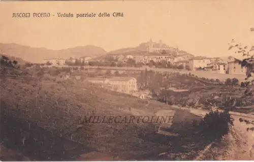 ASCOLI PICENO: Teilansicht der Stadt