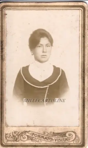 FABRIANO: Ende 800 - Foto eines fotografischen Mädchens. G. Carlucci (schwerer Karton)