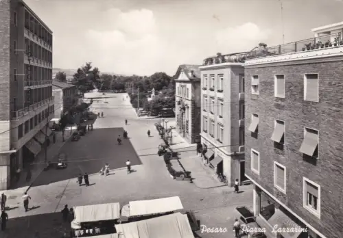 GEWICHT: Piazza Lazzarini 1957