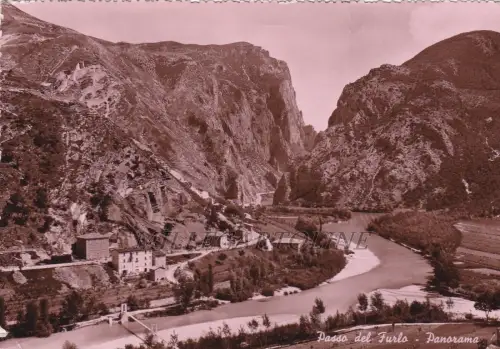 PASSO DEL FURLO: Panorama