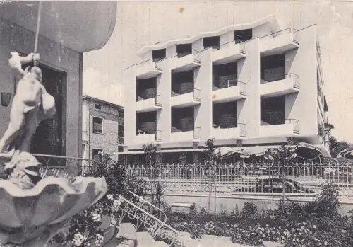 S. BENEDETTO DEL TRONTO: Arlecchino Hotel