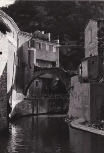 PIORACO: Römische Überreste am Fluss