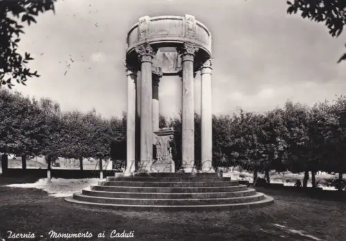 ISERNIA: Gefallenenkmal