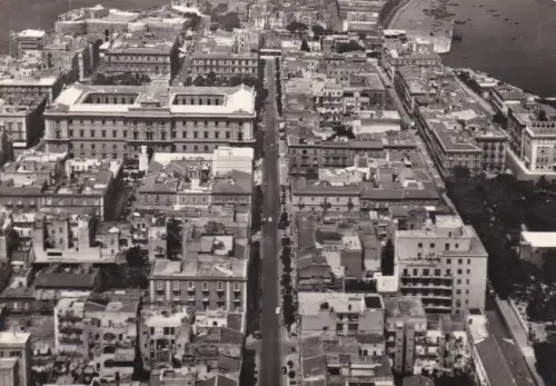 TARENT: Panorama aus dem Flugzeug 1957