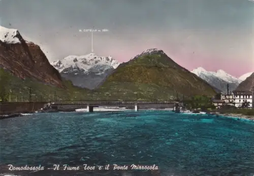 # DOMODOSSOLA: DER FLUSS BERÜHRT UND DIE MIZZOCOLA-BRÜCKE