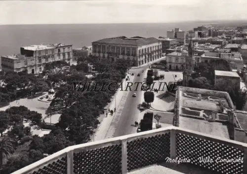 MOLFETTA: Villa Comunale