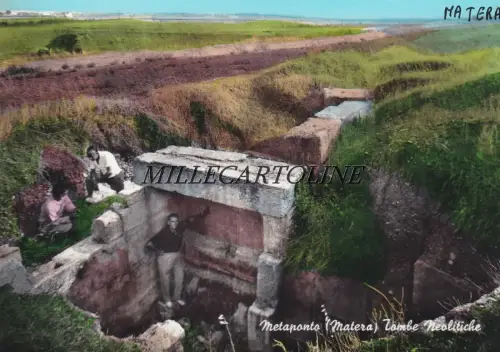 METAPONTO: Neolithische Gräber