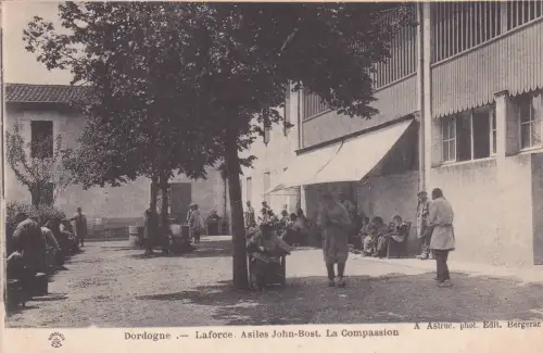 * FRANKREICH - Dordogne - Laforce. Asyl John Bost. La Compassion