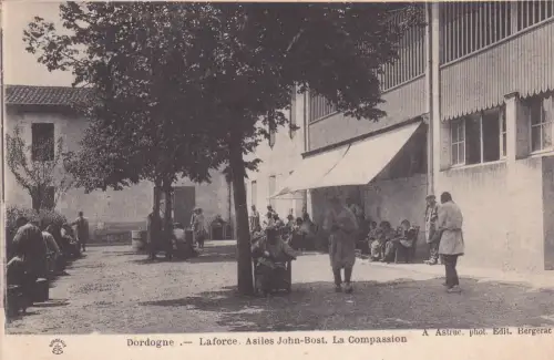 * FRANKREICH - Dordogne - Laforce. John Bost Asyls. La Compassion
