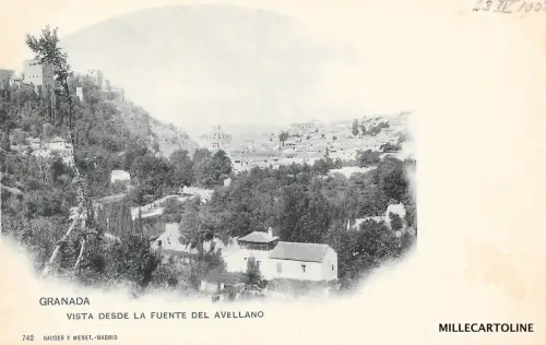 SPANIEN - Granada - Blick vom Haselnussbrunnen