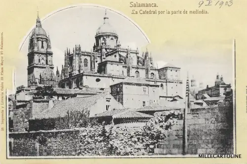 SPANIEN - Salamanca - Die Kathedrale am Mittag