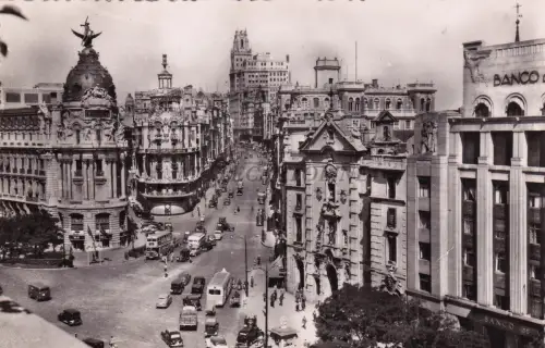 SPANIEN - Madrid - Avenida de José Antonio - Foto Postkarte