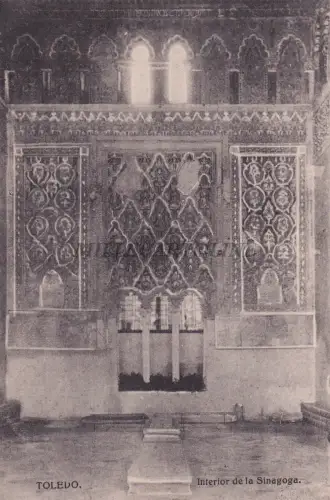 SPANIEN - Toledo - Innenraum der Synagoge