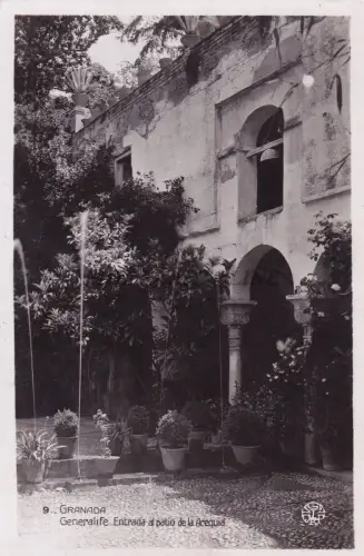 SPANIEN - Granada - Generalife - Eingang zum Patio de la Acequia - Foto Postkarte