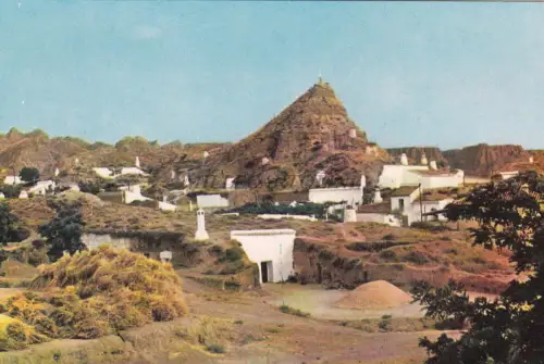 SPANIEN - Purullena - Blick auf die Höhlen 2