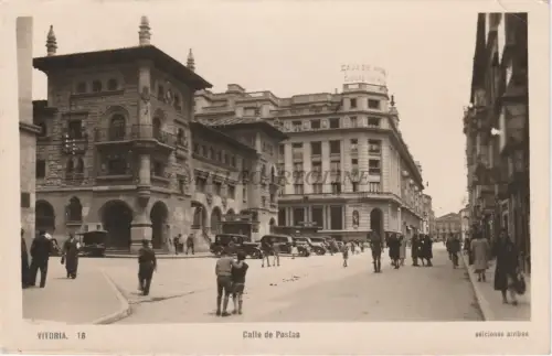 SPANIEN - Vitoria - Calle de Postas - Foto Postkarte 1947