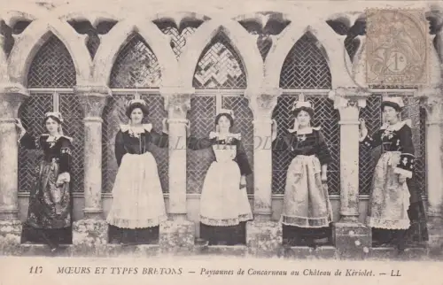 FRANKREICH - Paysannes de Concarneau - Chateau de Keriolet 1918