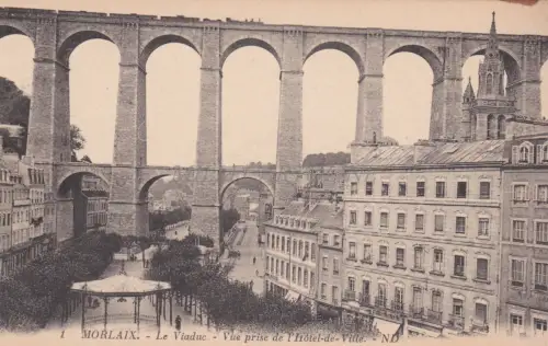 FRANKREICH - Morlaix - Le Viaduc - Vue Prise de l'Hotel de Ville