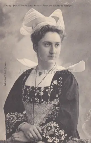 FRANKREICH - Junges Mädchen von Pont Aven - Etude de Coffes de Bretagne