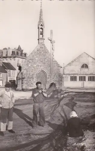 FRANKREICH - Concarneau - Chapelle de la Croix - Foto Postkarte