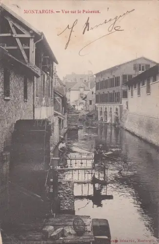 FRANKREICH - Montargis - Blick auf den Puiseaux