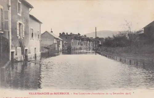 FRANKREICH - Villefranche de Rouergue - Rue Lapeyrade (Überschwemmung 1906)