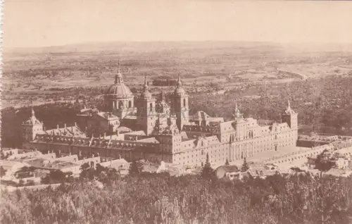 SPANIEN - El Escorial - Übersicht vom Staudamm