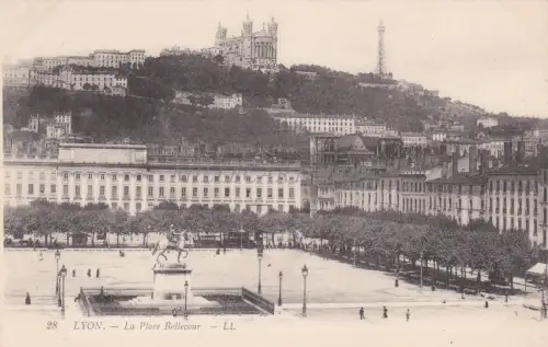 FRANKREICH - Lyon - La Place Bellecour