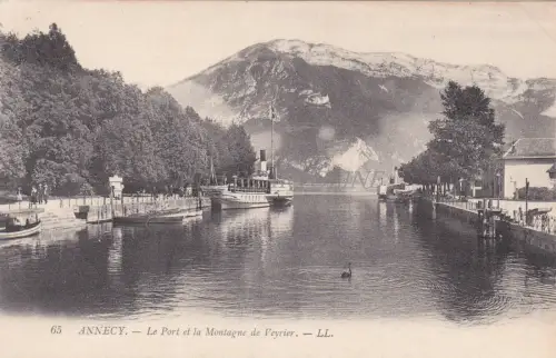 FRANKREICH - Annecy - Le Port et la Montagne de Veyrier