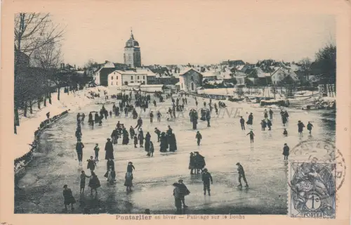 FRANKREICH - Pontarlier on winter - Eislaufen auf dem Doubs