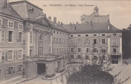 FRANKREICH - Chambéry - Chateau, Cour d'Honneur