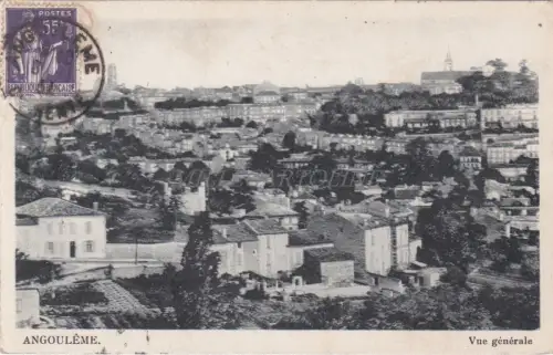 FRANKREICH - Angouleme, Gesamtansicht