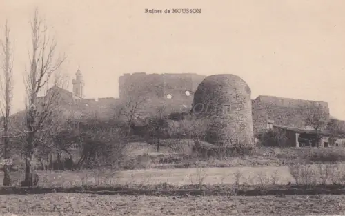 FRANKREICH - Monsun, Ruinen