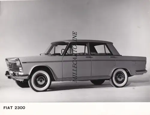 AUTO: Foto FIAT 2300