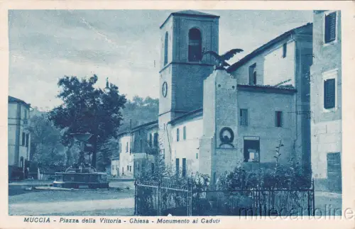 * MUCCIA - Piazza della Vittoria, Kirche und Gefallendenkmal 1933