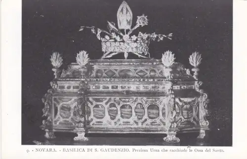 NOVARA - Basilika St. Gaudenzio - Kostbare Urne mit den Knochen des Heiligen