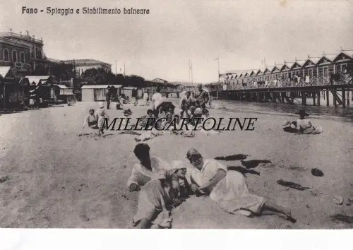 FANO: Strand und Badeanstalt